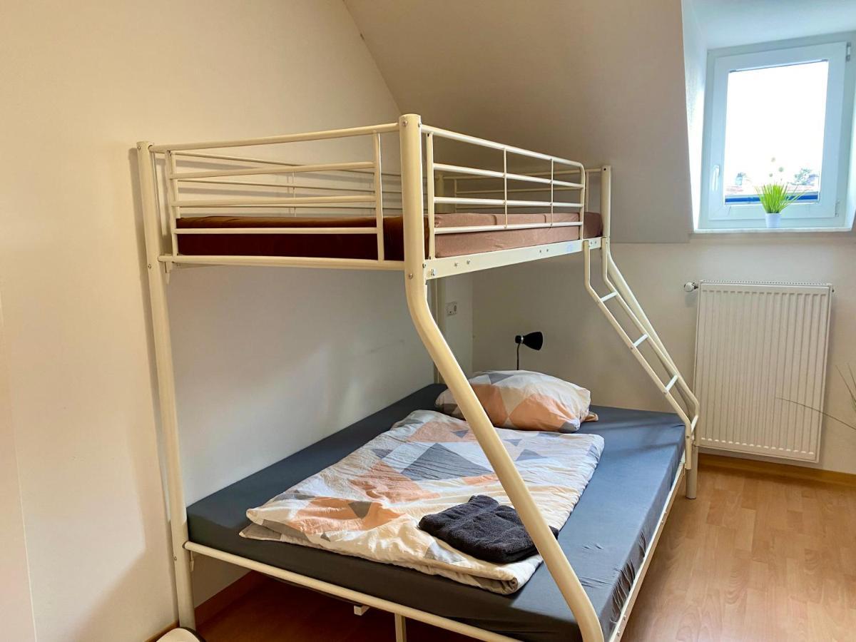 Apartments Lissy I Und II Neunkirchen  Kültér fotó