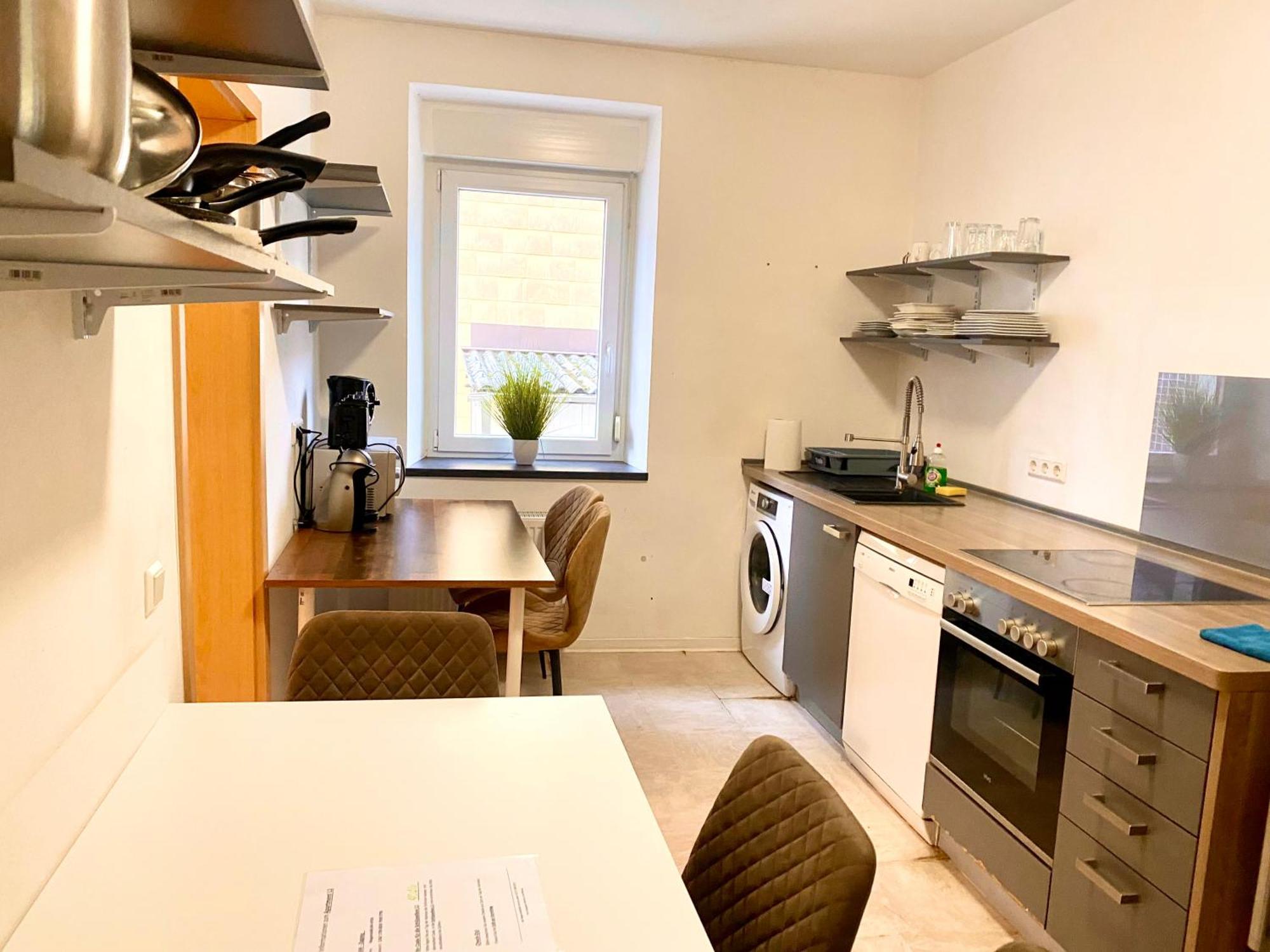 Apartments Lissy I Und II Neunkirchen  Kültér fotó